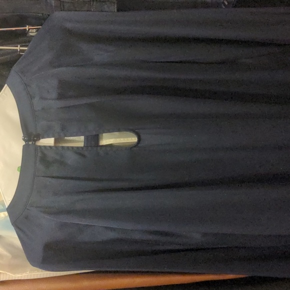 Trina Turk deep navy silk blouse - Picture 5 of 9